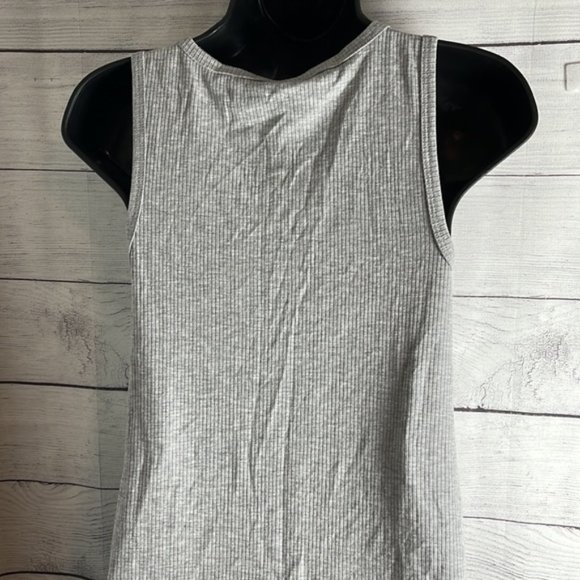 Be. Vocal Small gray tank top rhinestones dazzled women’s - Picture 5 of 7